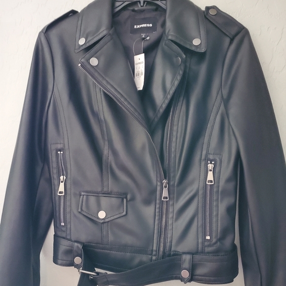 Express Vegan leather - Picture 4 of 7